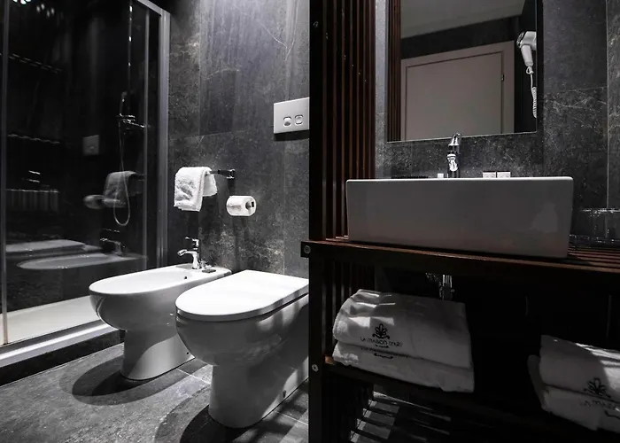 77 Seventy-seven - Maison D'art Collection 4* Рим