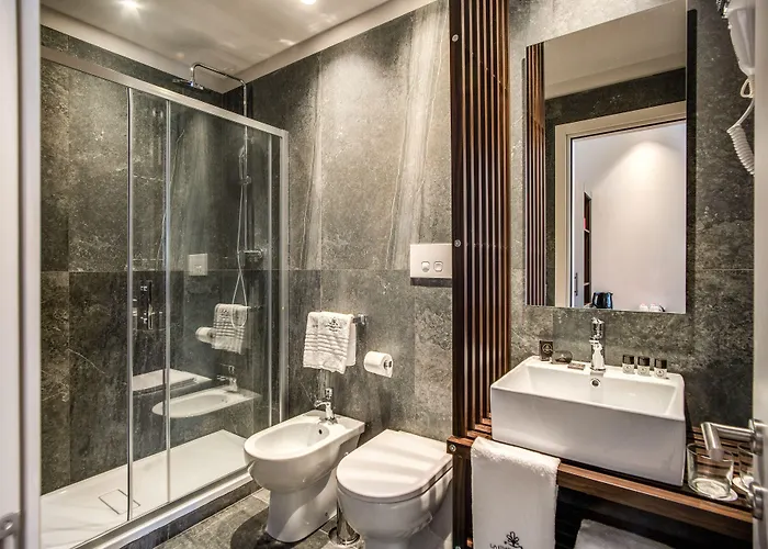 Otel 77 Seventy-seven - Maison D'art Collection