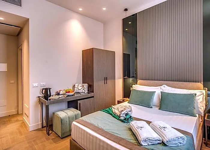77 Seventy-seven - Maison D'art Collection Отель 4*