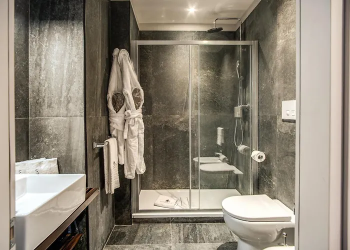 77 Seventy-seven - Maison D'art Collection Otel
